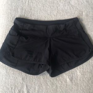 Women’s Lululemon athletic shorts